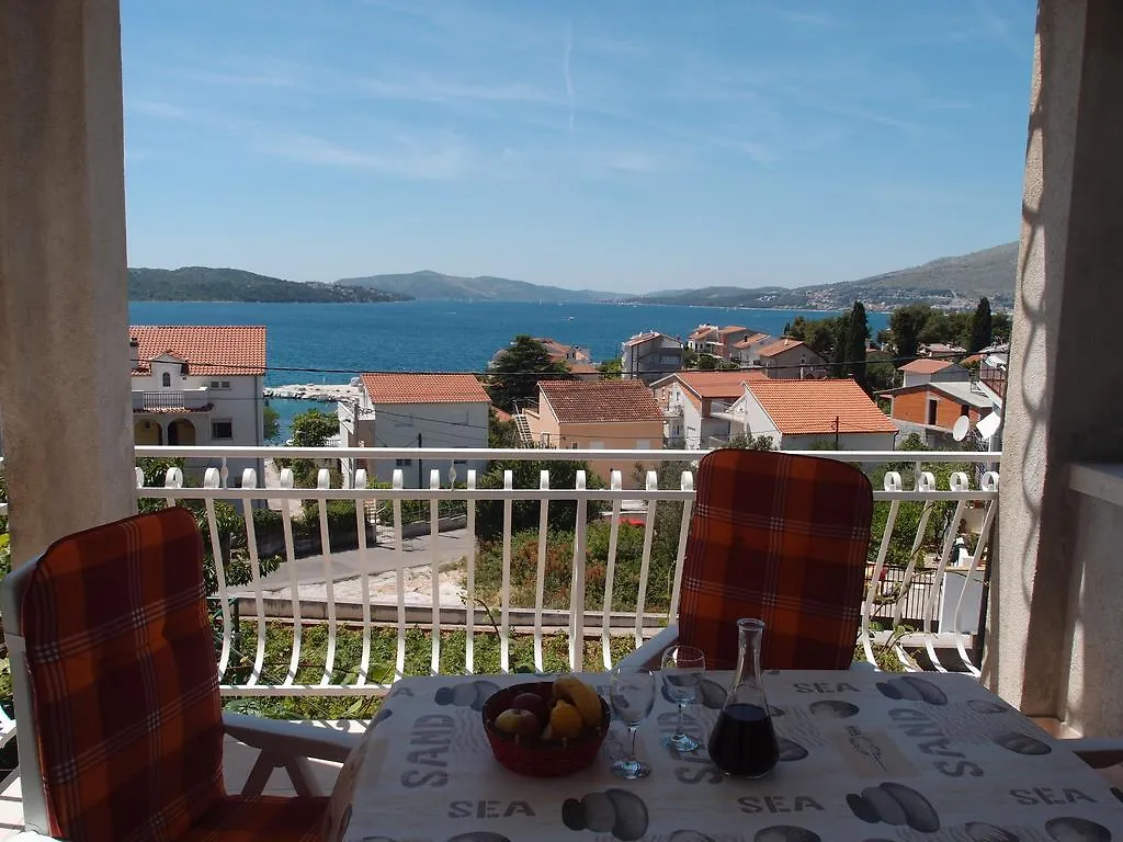 Apartments Kadulja Trogir 0*,  Croatia